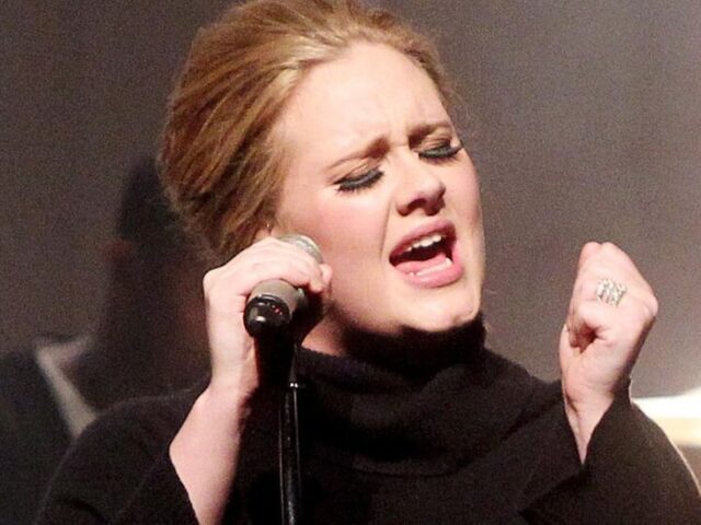ADELE’s Dramatic Weight Loss Due To Hypnosis? Yes!