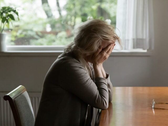 All I want for Christmas is…Anybody! The ongoing Saga of Holiday Loneliness in Dallas & Fort Worth